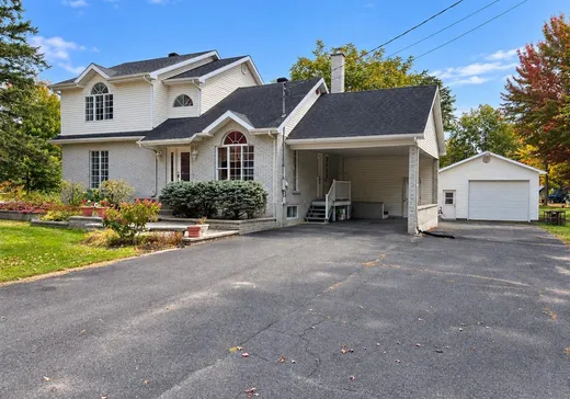 Maison à étages à vendre - 3 2e Avenue O., Saint-Adalbert, J0A1E0