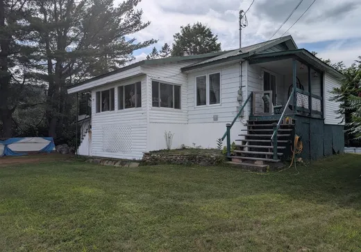 Bungalow à vendre - 16 Tsse Lefebvre, Mandeville, J0K1L0