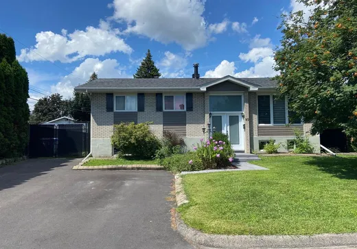 House for sale - 93 Rue Billette, Salaberry-de-Valleyfield, J6T 3E9