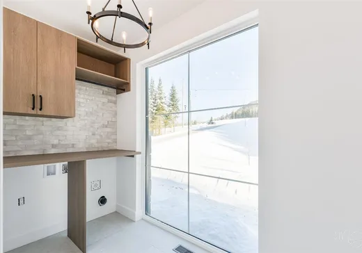 House for sale - 1404 Place des Vignes, Saint-Sauveur, J0R 1K0