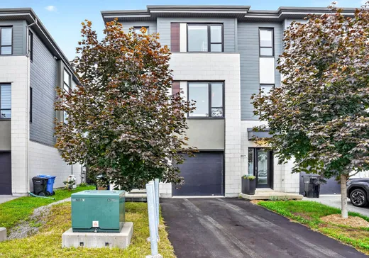 Maison à vendre - 18075 Rue de Chenonceau, Mirabel, J7J 0S2