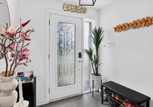 Maison à vendre - 18075 Rue de Chenonceau, Mirabel, J7J 0S2