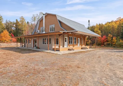 Un étage et demi à vendre - 1200 Rg du Lac-du-Castor, St-Alexis-Des-Monts, J0K1V0