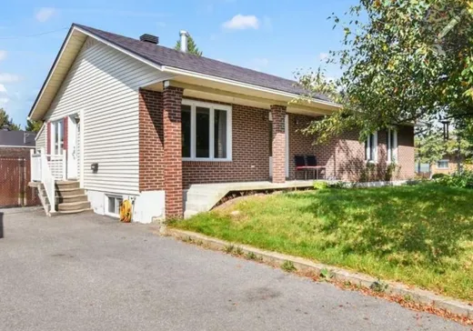 Two or more stories for sale - 51 Rue Ste-Adèle, Saint-Charles-Borromée, J6E6N3