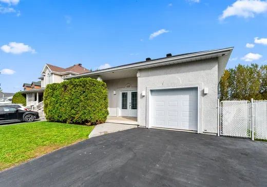 Maison à vendre - 125 Tsse Mathieu, Terrebonne, J6V 1M3