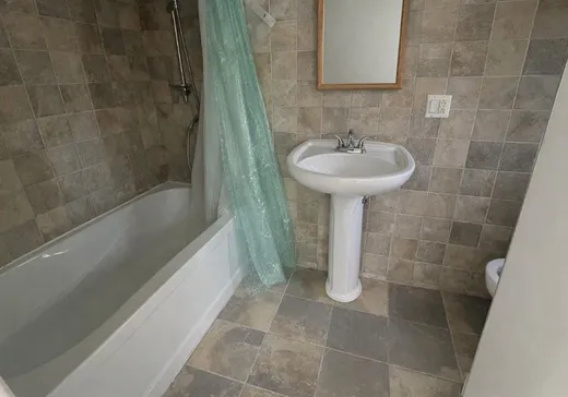 Maison à vendre - 7980 Av. de Dalkeith, Montréal (Anjou), H1K 1P8