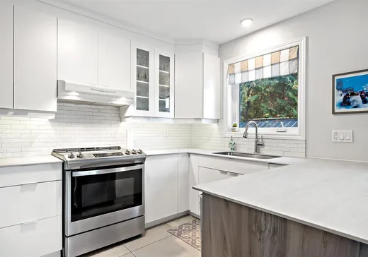 Maison à vendre - 1069-1071 Rue Suppère, Mont-Tremblant, J8E 3J3