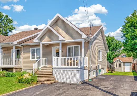 Bungalow à vendre - 58 Rue St-Charles, Pont-Rouge, G3H0G1