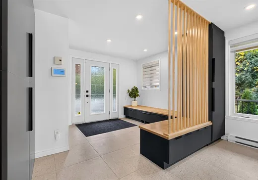Maison à vendre - 124 Rue Monseigneur-Vel, Magog, J1X 3W5