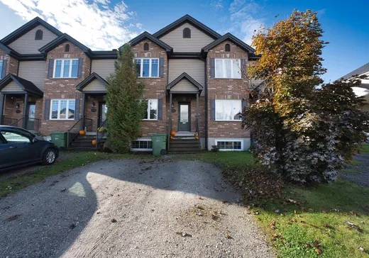 Maison à vendre - 1781 Rue Mancini, Rock Forest, J1N 0R6
