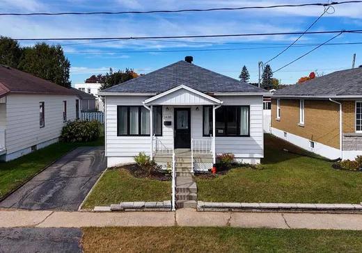 House for sale - 1430 9e Avenue, Grand-Mere, G9T 1X3