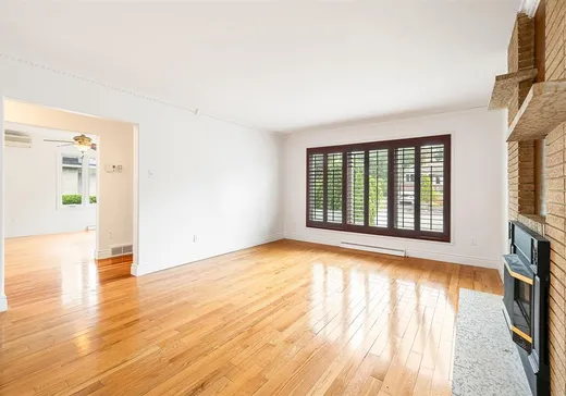 Maison à vendre - 240 Rue Savage, Granby, J2G 4T2