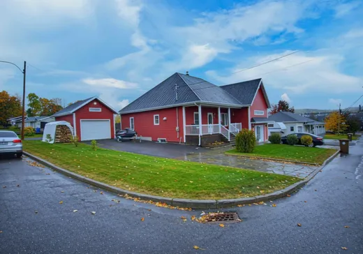 House for sale - 52 Rue Lambert, Amqui, G5J 1P7