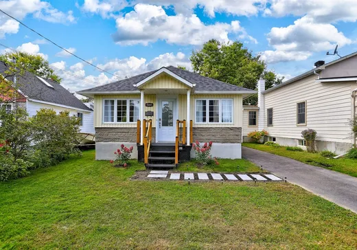 Bungalow à vendre - 4000 13e Avenue, Laval (Laval-Ouest), H7R2P3