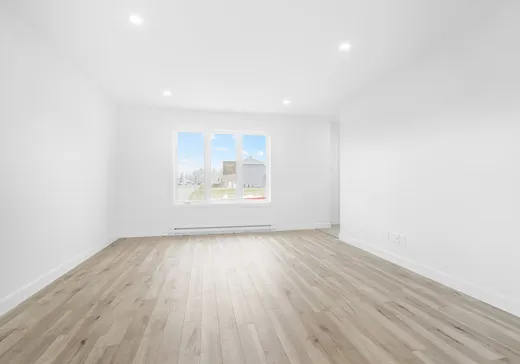 Maison à vendre - 156 Rue Laganière, Lotbinière, G0S 1N0