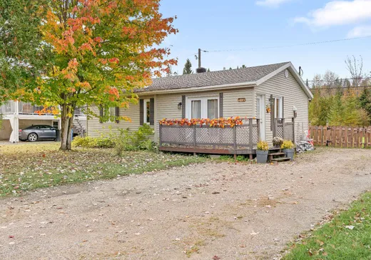 Bungalow à vendre - 519 Rue Taschereau, Lac-St-Charles, G3G1B4