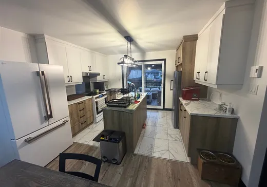 Maison à vendre - 17 Rue du Cardinal, Lachute, J8G 0C7