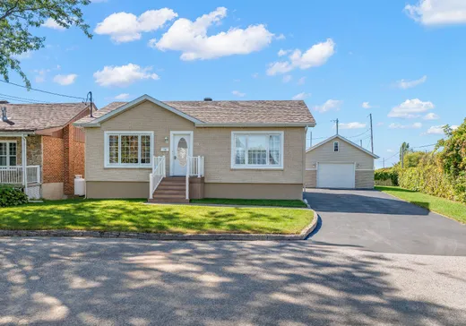 Maison à vendre - 115 Rue Ogilvie, Salaberry-de-Valleyfield, J6S 2Y8