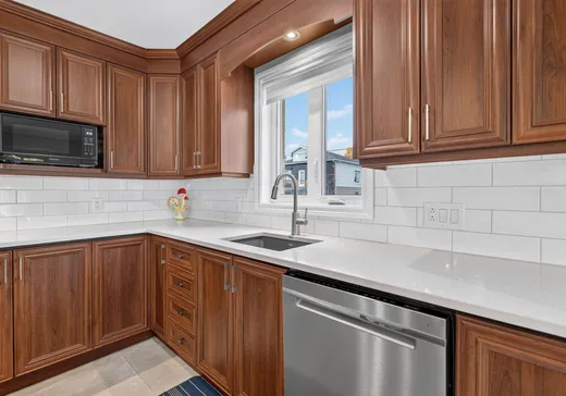 Condo for sale - 14 Rue J.-T.-Larochelle, App. 200, Lévis, G6V 5X9