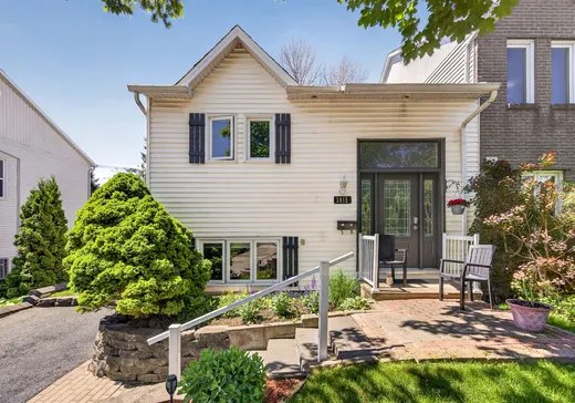 Bungalow à vendre - 3815 Rue des Baladins, Les Saules, G1P4L5