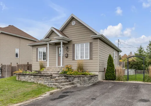 Bungalow à vendre - 25 Rue Dunham, Charlesbourg, G2N1L4