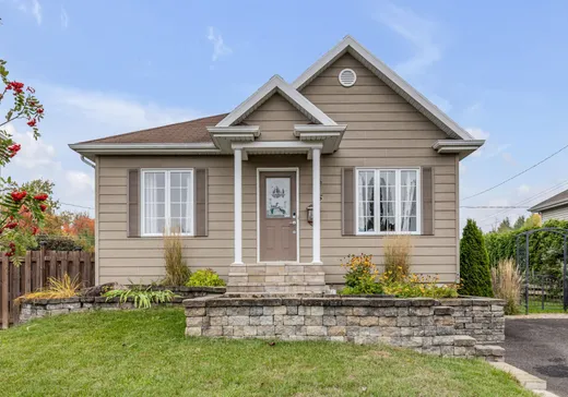Maison à vendre - 25 Rue Dunham, Charlesbourg, G2N 1L4