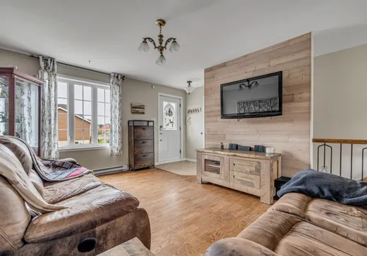 Maison à vendre - 25 Rue Dunham, Charlesbourg, G2N 1L4