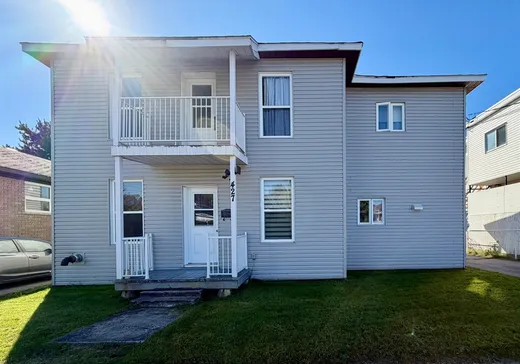Two or more stories for sale - 427-429 Rue Gouin, La Tuque, G9X1G8