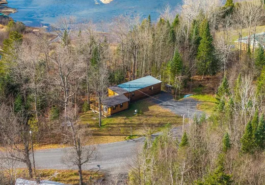 Maison à vendre - 1305 Ch. des Chalets, Coaticook, J1A 2S4