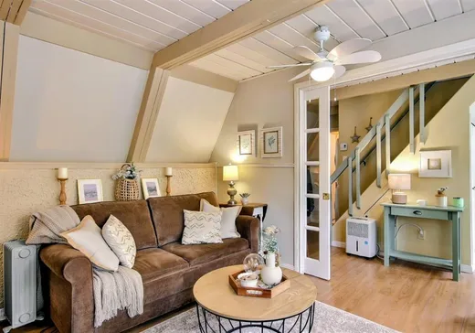 Maison à vendre - 8 Rue des Chênes, Magog, J1X 7A6