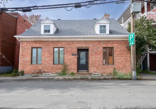 Two or more stories for sale - 1212 Rue St-Olivier, Trois-Rivières, G9A4B9