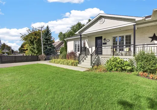 Maison à vendre - 623 Ch. du Chenal-du-Moine, Massueville, J3P 1W1
