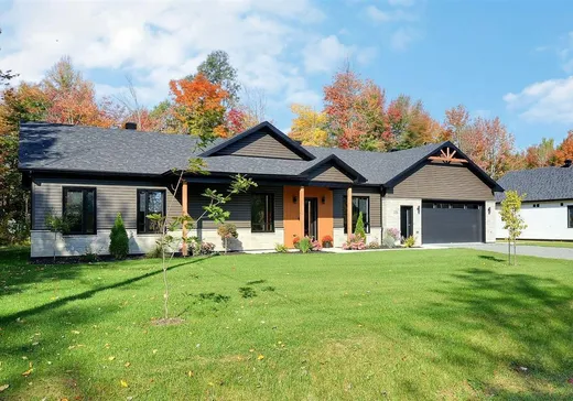 House for sale - 335 Rue des Hérons, Val des Sources, J1T 3M7