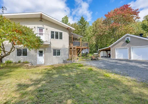 Bungalow à vendre - 120 1re Avenue, Entrelacs, J0T2E0