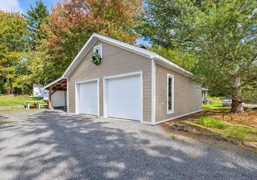 Maison à vendre - 120 1re Avenue, Entrelacs, J0T 2E0