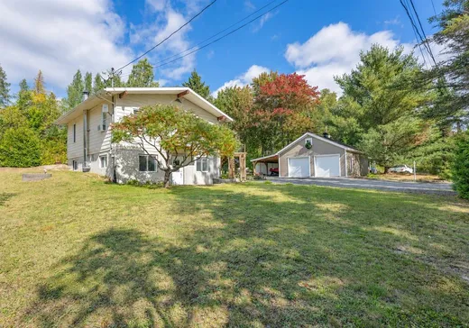 Maison à vendre - 120 1re Avenue, Entrelacs, J0T 2E0
