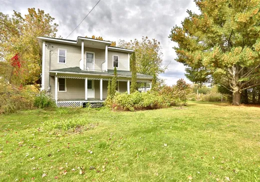 House for sale - 658 Ch. Witty, Sainte-Christine, J0H 1H0
