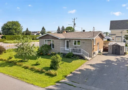 House for sale - 93 Rue des Bouleaux, Les Coteaux, J7X 1A1