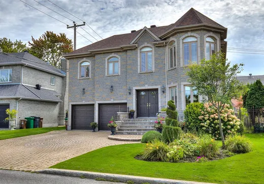 Maison à vendre - 2682 Carré Denise-Pelletier, Montréal (Saint-Laurent), H4R 2T5