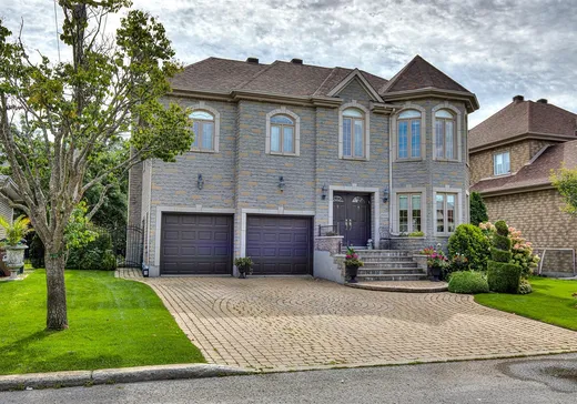 Maison à vendre - 2682 Carré Denise-Pelletier, Montréal (Saint-Laurent), H4R 2T5