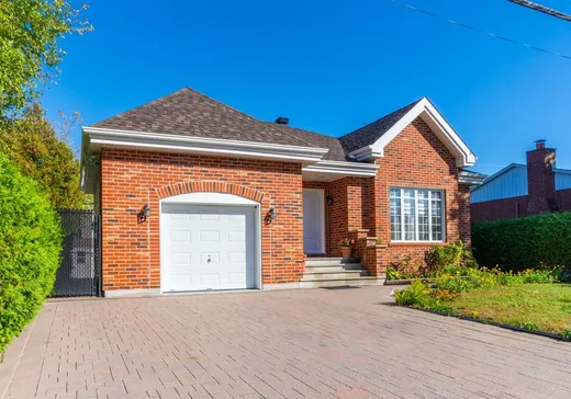 Maison à vendre - 1920 Rue des Patriotes, Laval (Sainte-Rose), H7L 2N8