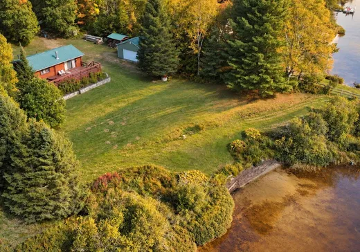 Maison à vendre - 996 Ch. du Lac-Chaud, Labelle, J0T 1R0