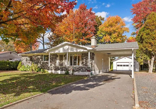 Maison à vendre - 9015 Av. des Érables, Bécancour, G9H 3P7