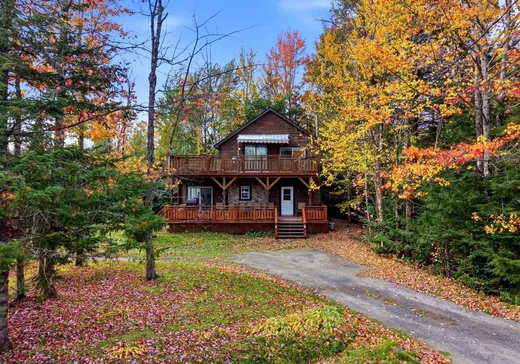 Bungalow à vendre - 40 Rue du Pélican, Magog, J1X0M6