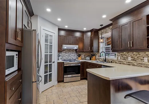 House for sale - 117 Rue du Beaujolais, Cowansville, J2K 0B1