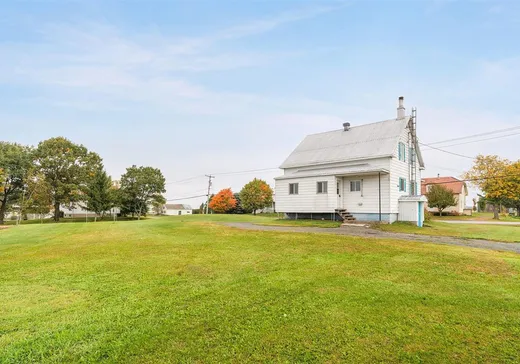House for sale - 5950 Boul. du Parc-Industriel, Becancour, G9H 3N4