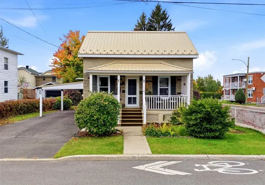Un étage et demi à vendre - 10 8e Avenue, Drummondville, J2B2R3