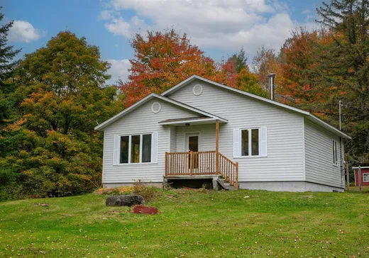 Bungalow for sale - 271 Ch. de la Vallée, Pointe-Claire (Montreal Island), J0B2H0