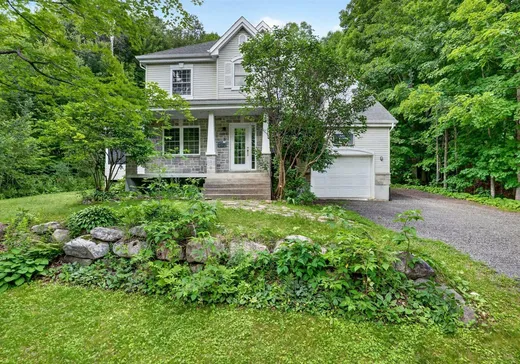 Maison à étages à vendre - 462 Ch. du Poète, Prévost, J0R1T0