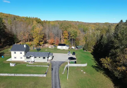 Bungalow à vendre - 496 Ch. Poulin, Kiamika, J0W1G0